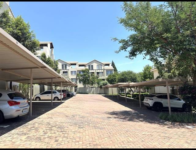 1 BEDROOM APARTMENT FOR SALE IN BRYANSTON